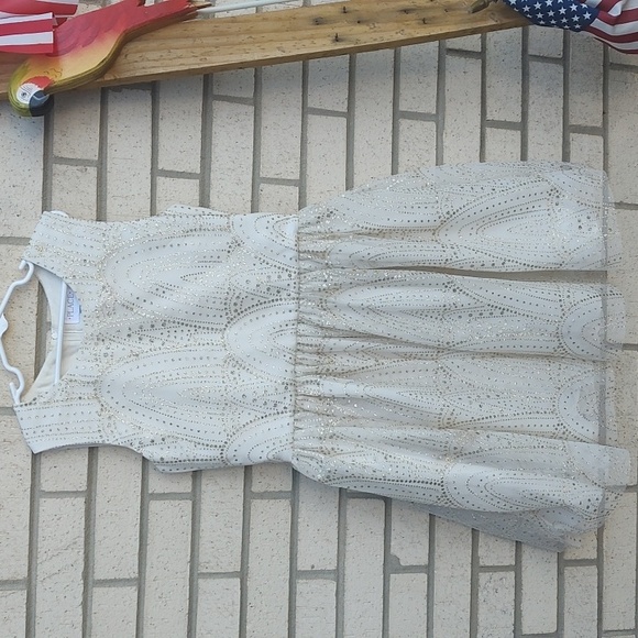 PLACE Dress - Picture 8 of 13